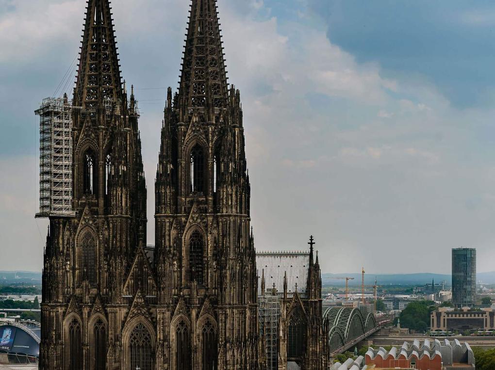 Kölner Dom von vorne