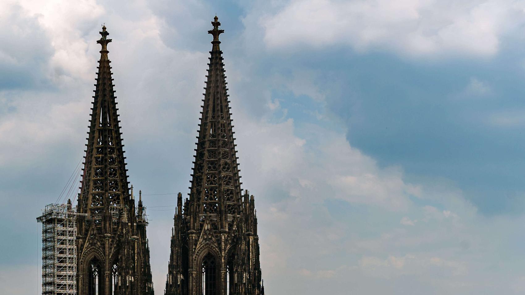 Kölner Dom von vorne